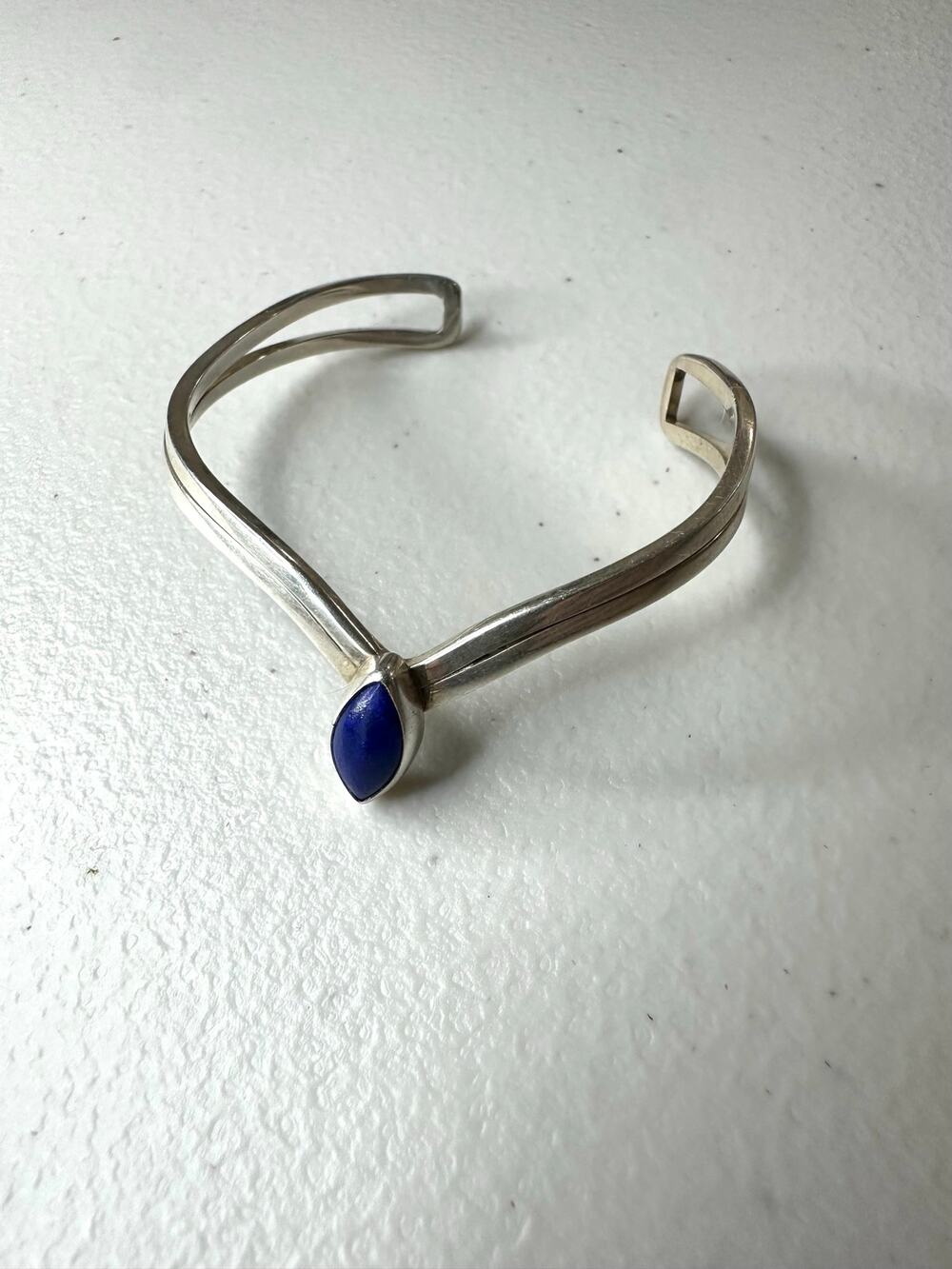 Vintage Modernist 925 Sterling Silver Lapis Lazuli Marquise Cuff Bracelet